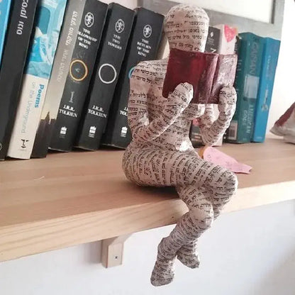 Abstrakte Skulptur & Yoga-Figur
